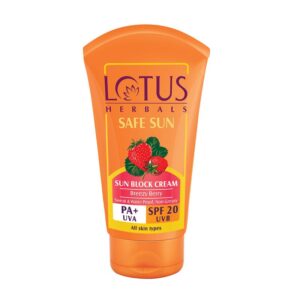 Lotus Herbals – Safe Sunblock Cream Breezy Berry Pa+ SPF – 20 (100g)