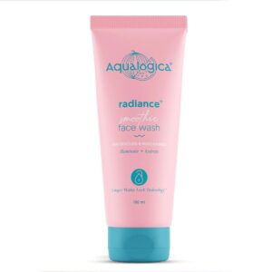 Aqualogica – Radiance+ Smoothie Face Wash (100mL)