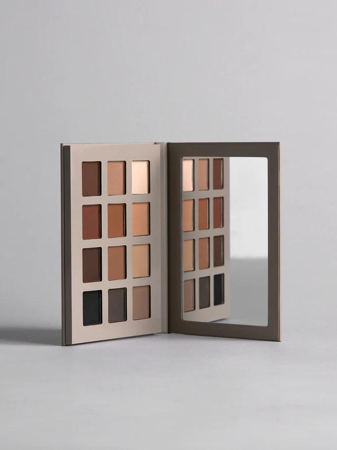SKKN BY KIM – CLASSIC MATTES EYESHADOW PALETTE - Image 7
