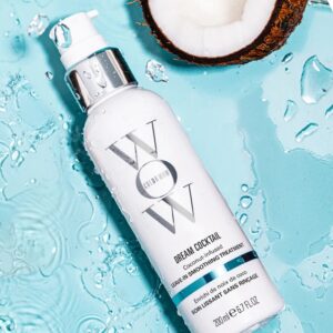 Color Wow – Dream Cocktail Coconut Infused Leave In Smoothing Treatment (200ML)
