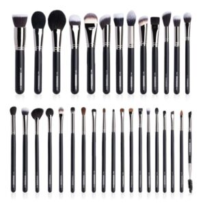 Pac – Master Stroke Collection Of  32 Brushes