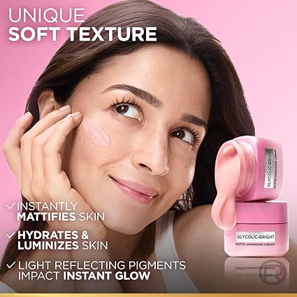Loreal Paris – Glycolic Bright Matte Luminizing Cream (15ml) - Image 4