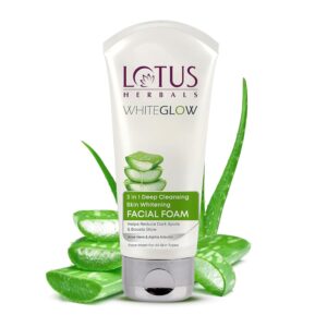 Lotus Herbals – WhiteGlow 3-In-1 Deep Cleansing Skin Whitening Facial Foam (100g)